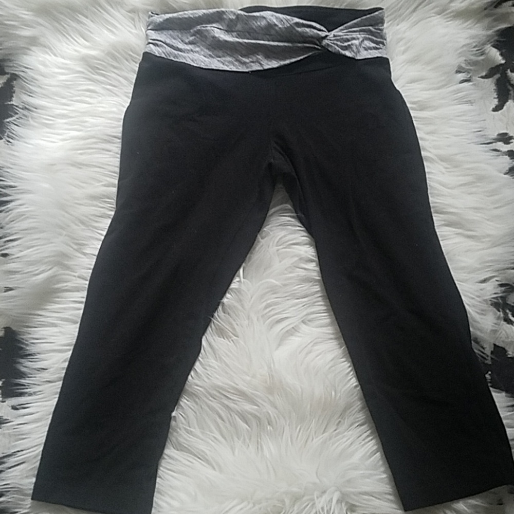 Aeropostale Capris